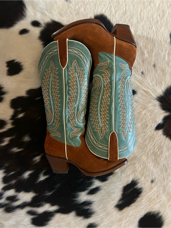 Ariat Shoes - Ariat Ambrose Western Cowboy Boots